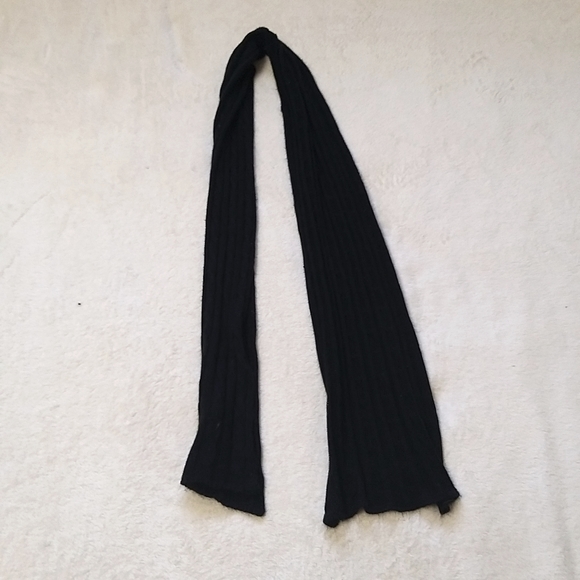 🔥HOT PICK🔥 Black Skiny Scarf - Picture 5 of 6